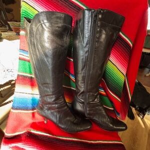 Bandolino knee Boots- 9M- Black leather